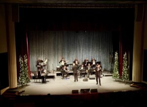 Fidel Osorio deslumbra en Santo Domingo con una noche inolvidable de “Big Band Christmas”