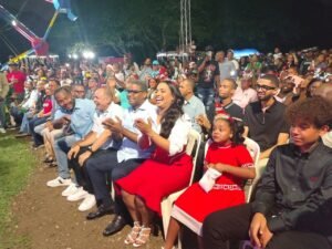 ASDN inaugura parque de luces “El Norte Brilla”