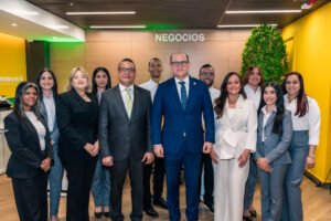 Banco Caribe abre sus puertas en Ágora Santiago Center