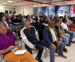 Presidente del Círculo de Locutores encabeza Asamblea y juramentación en Nueva York