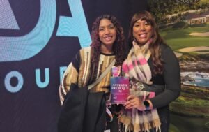 Más allá del turismo: Alcaldía de Punta Cana proyecta su talento literario en FITUR con Raquel Salas y "Antes de Decir que Sí"