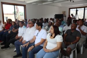 PRM define ruta de reestructuración nuevas autoridades en Santo Domingo Norte con encuentro del liderazgo nacional y municipal