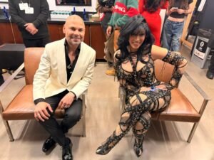 El Prodigio participa junto a Cardi B en “Saturday Night Live”