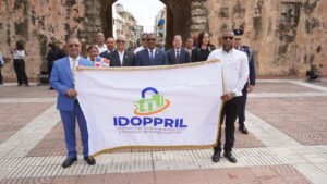 IDOPPRIL rinde honor a los padres de la patria con ofrenda floral