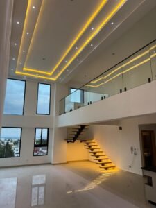 Constructora RS entrega apartamentos de la Torre R-XI en Santo Domingo Este