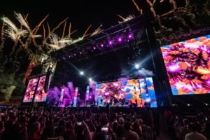 Juan Luis Guerra se adueña de Santiago durante dos noches memorables