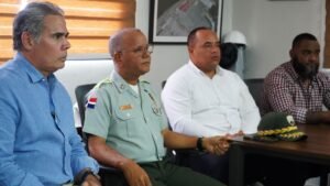 DIGESETT coordina acciones con autoridades y sector transporte de carga para fortalecer la seguridad vial en Boca Chica