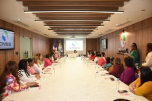 CNSS conmemora el Día Internacional de la Mujer reconociendo el compromiso de sus colaboradoras