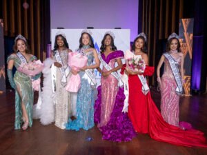 Samira de la Cruz y Ashley Joga se coronan como Miss Petite Teen & Miss Petite República Dominicana 2026