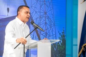 Presidente Abinader entrega remozamiento y ampliación del Hospital Materno Infantil Dr. Jaime Sánchez en Barahona