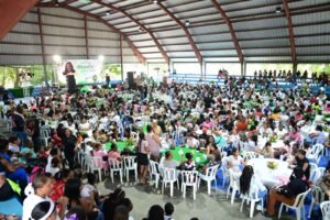 Dulce Rojas agasaja a las madres de Santo Domingo Norte con emotiva celebración