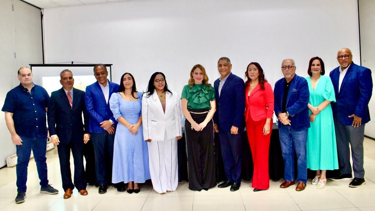 Clúster Turístico de Santiago celebra asamblea y elige nuevo Consejo Directivo