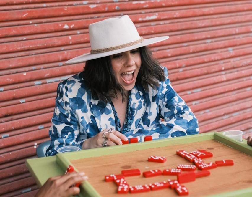 Covi Quintana inicia residencia “El Colmado” este domingo