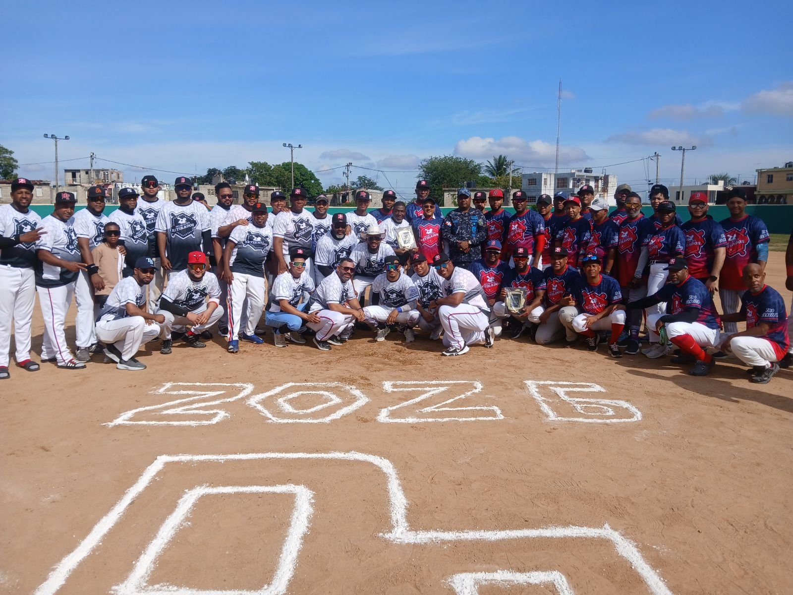 Delio Peña Retirados celebra su Séptimo Clásico de Softbol
