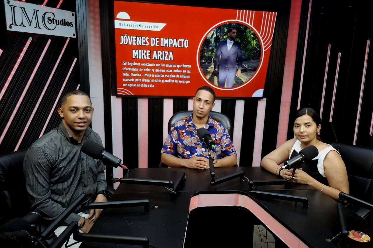 Socializando con Junior Caba RD se Renueva con Moderno Estudio