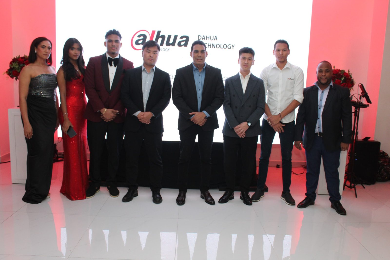 TecnoData inaugura en RD con un exclusivo cóctel de lanzamiento, apostando a la seguridad e innovación