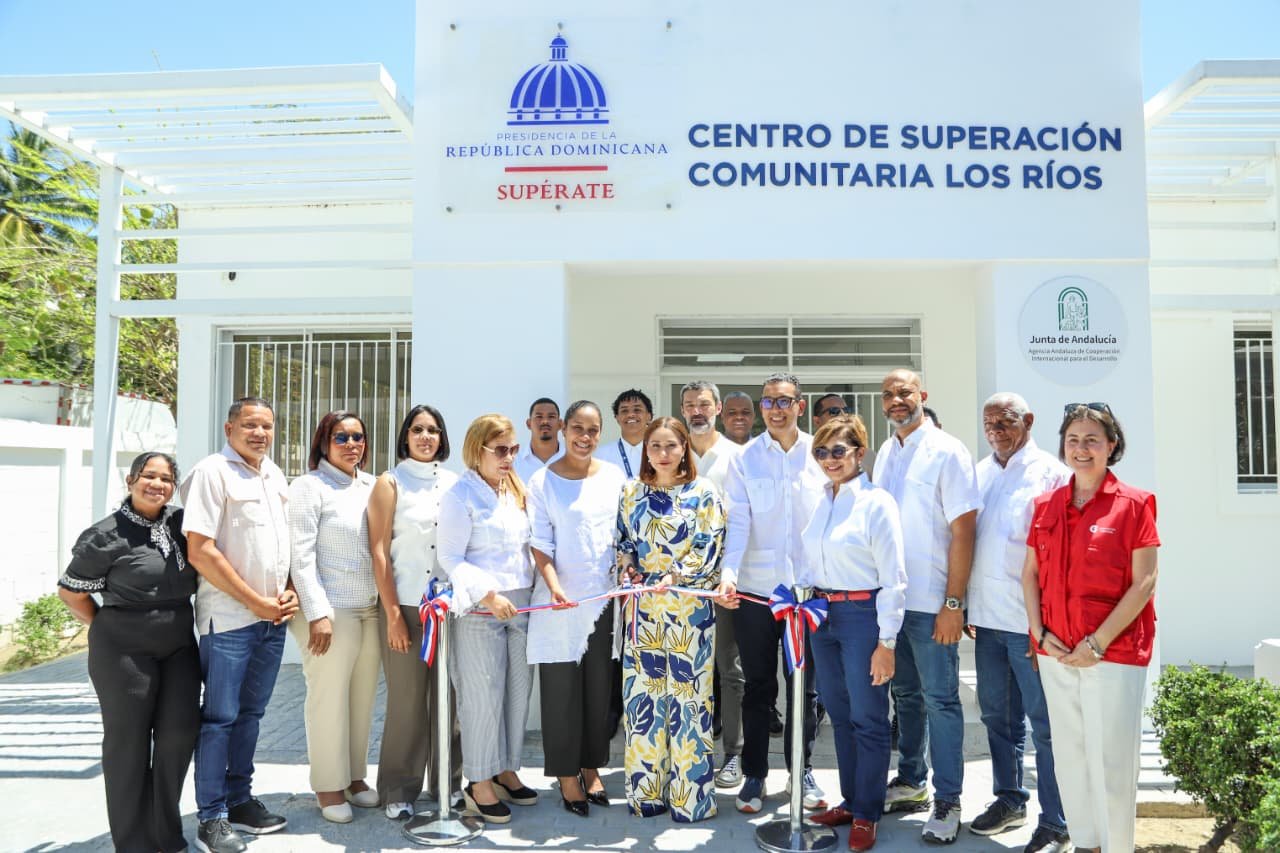Dirección de Desarrollo Social Supérate inaugura Centro de Superación Comunitaria Los Ríos en Bahoruco