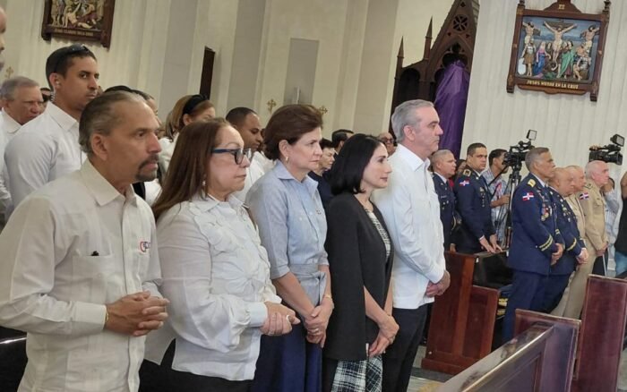 Santiago reafirma su espíritu patriótico en el 182 aniversario de la Batalla del 30 de marzo