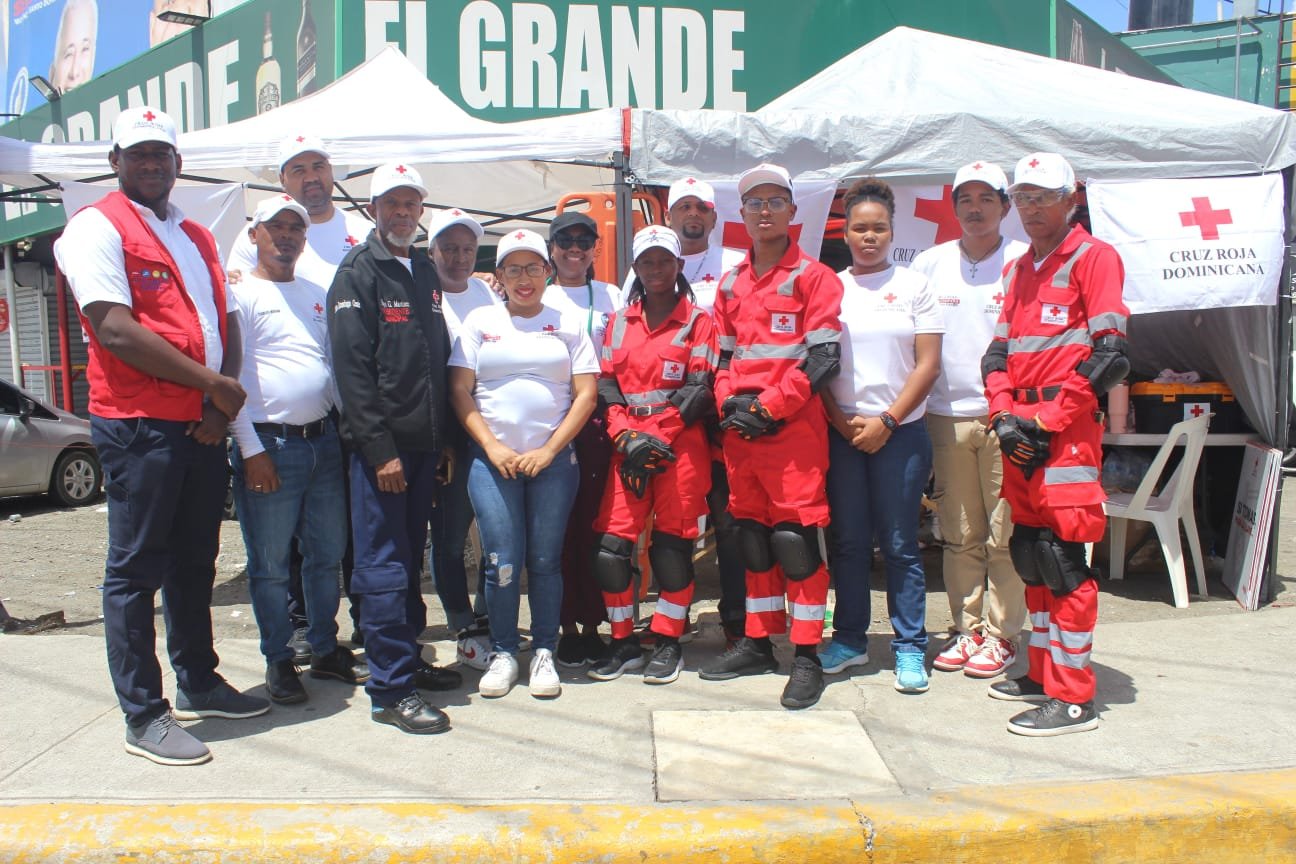 Cruz Roja Santo Domingo Oeste refuerza operativo con más de 50 voluntarios en Viernes Santo