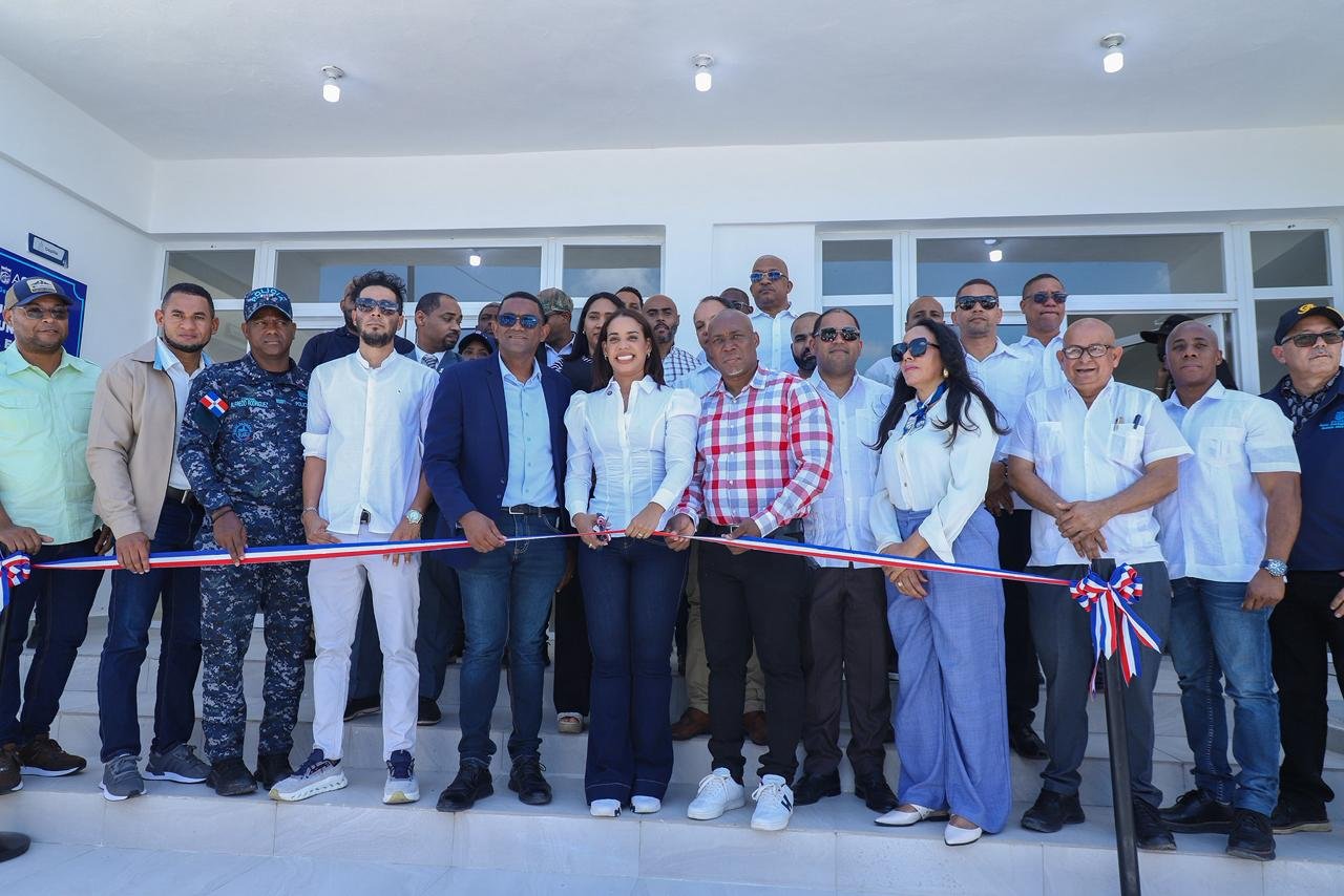 ASDN inaugura moderna funeraria municipal en Guaricanos