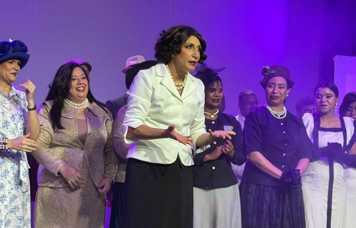 Éxito rotundo en la premiere de la obra «El primer voto de la mujer dominicana 1942» en Casa de Teatro