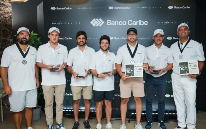 Banco Caribe celebró su primer Torneo Golf Virtual Caribe para clientes Elite