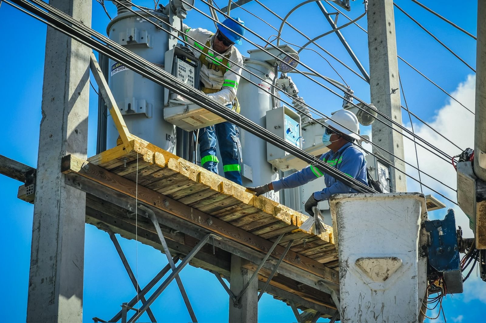 Edeeste descargará este lunes el circuito INVI03 para mejorar la calidad del servicio eléctrico en Invivienda