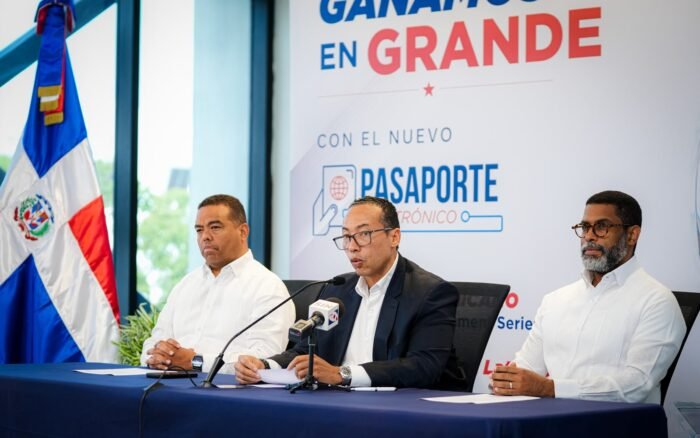 Pasaportes suspende recargo por pérdida o daño del documento