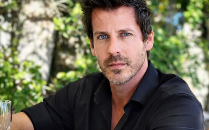 Sebastian Kahuna asume la dirección de una nueva serie para una de las cadenas más influyentes de México