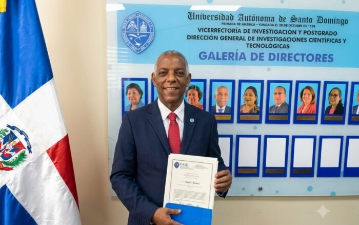 UASD rinde homenaje y estrena galería en reconocimiento a sus directores de investigación