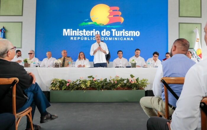 Presidente Abinader inaugura Bulevar de la Salud en Bajos de Haina, pulmón verde para la recreación y actividad física
