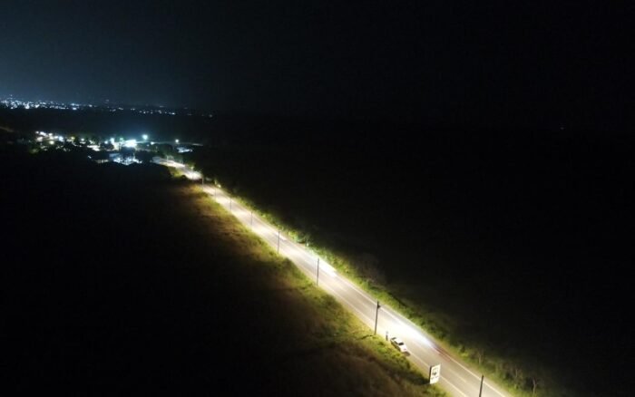 Edeeste ilumina principal acceso a Higüey con inversión superior a RD$8.2 millones