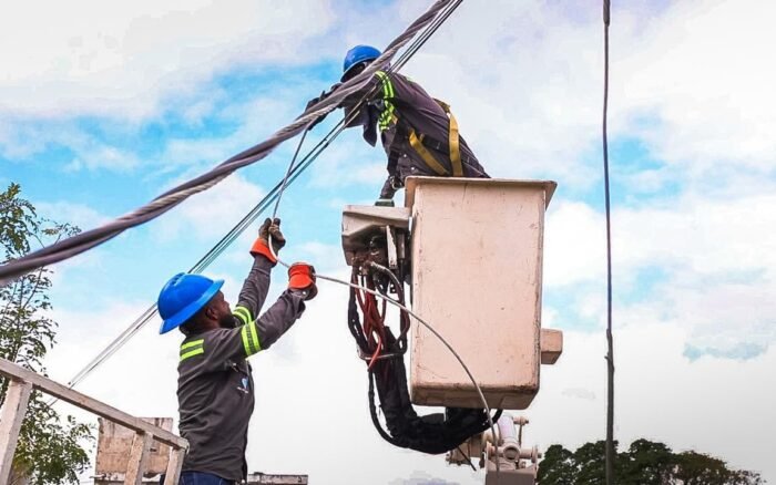 EDEESTE informa sobre acciones para mejorar el servicio eléctrico en los sectores Brisas del Este, Los Frailes y aledaños