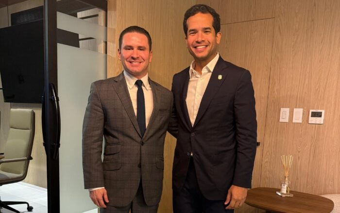 Empresario y abogado Guillermo Julián Jiménez respalda al senador Omar Fernández
