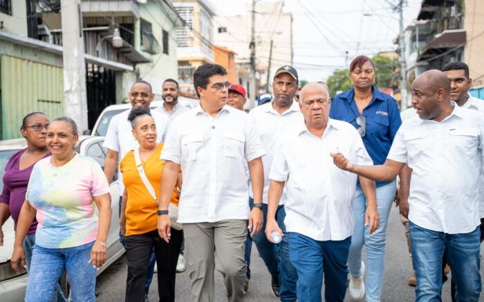 Fellito Suberví afirma más de 50 mil personas se beneficiarán con nueva red sanitaria y con “gigante cisterna”, en Villa Juana