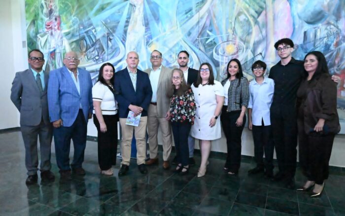 Funglode celebra el legado universal de Ramón Oviedo con la exposición “Oviedo: Diálogo íntimo”