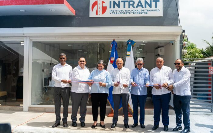INTRANT acerca sus servicios a Hato Mayor con la apertura de la primera oficina de licencias de conducir