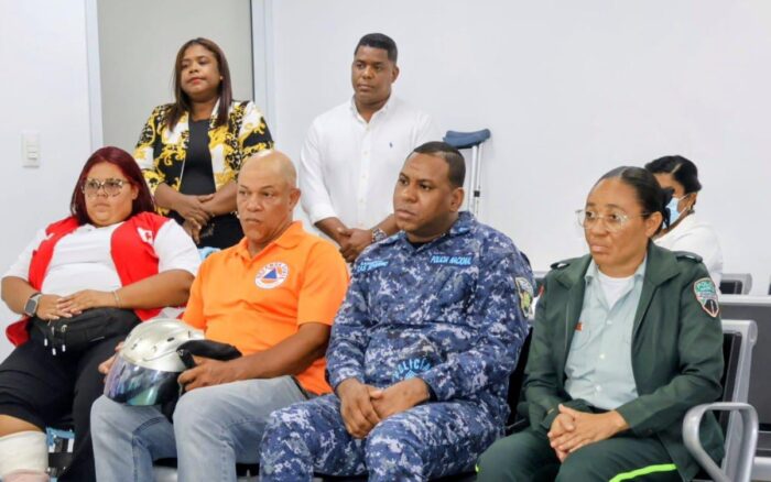 Cruz Roja Santo Domingo Oeste conoce avances del Hospital de Engombe junto a otras instituciones