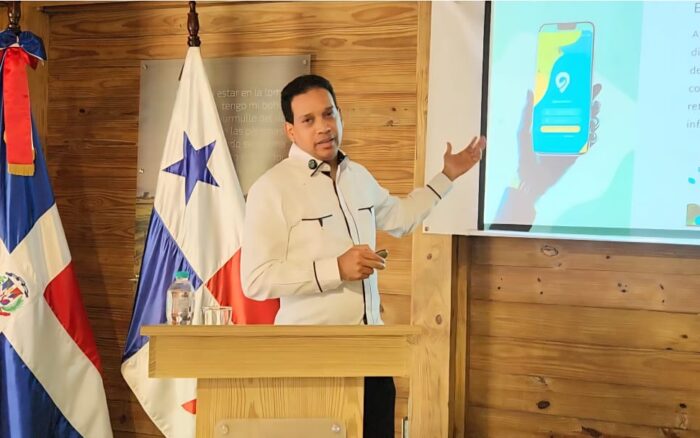 Presentan APP de innovación turística KnowMe RD ante sector productivo de Santiago Rodríguez