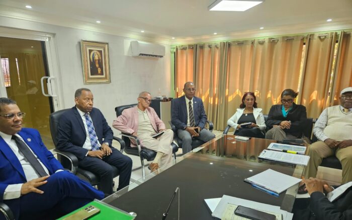 SNTP-SDE realiza visita de cortesía al Obispo de la Diócesis Stella Maris, Monseñor Manuel Ruiz de la Rosa
