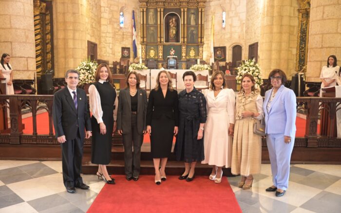 Ministerio de la Mujer conmemora aniversario destacando avances en derechos