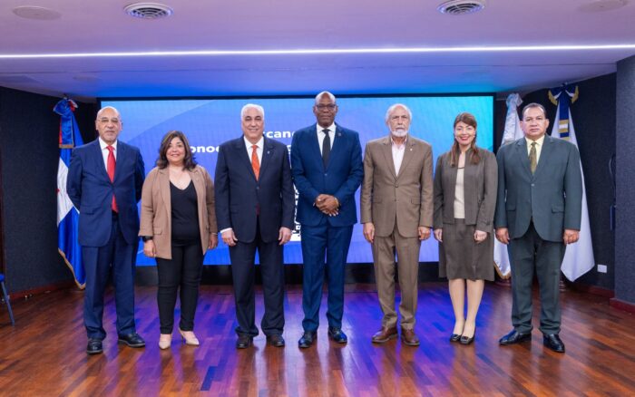 Unapec lanza Licenciatura en Periodismo Contemporáneo para fortalecer la profesionalización de la prensa dominicana