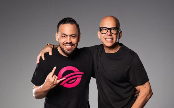 ”15 años haciendo que todo tenga sentido”: La Oreja Media Group celebra una historia construida junto a los grandes nombres de la música dominicana