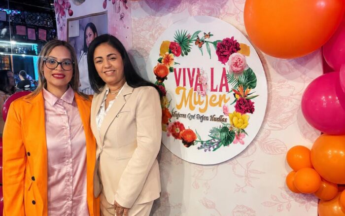 Lissette Lora es reconocida en Viva La Mujer Awards 2026 