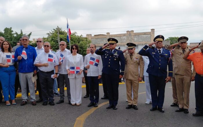 Efemérides Patrias honra en el 163 aniversario de la Batalla Restauradora de Santiago a sus combatientes