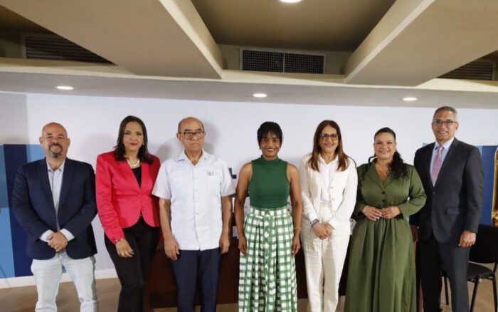 Revista De Paseo celebra sus 15 años con un foro sobre el turismo interno dominicano