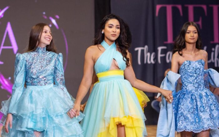Leticia Lasose lleva el universo de Aurora Dresses a New York Fashion Week con “Sophia”