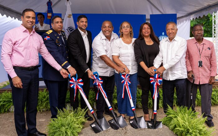 José Andújar encabeza primer palazo para la construcción de estación policial en Hatillo con inversión de RD$22 millones