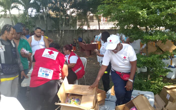 Cruz Roja Santo Domingo Oeste lleva apoyo y asistencia a comunidades de Pedro Brand