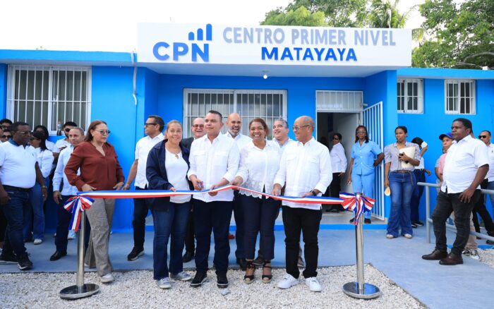 Director ejecutivo doctor Julio Landrón destaca transformación de la Red Pública de Salud con más de mil CPN remozados